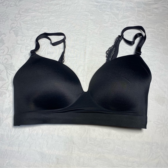Soma Enbliss Wireless Bra Black 32D Excellent Condition Lace Back Straps - Picture 2 of 10